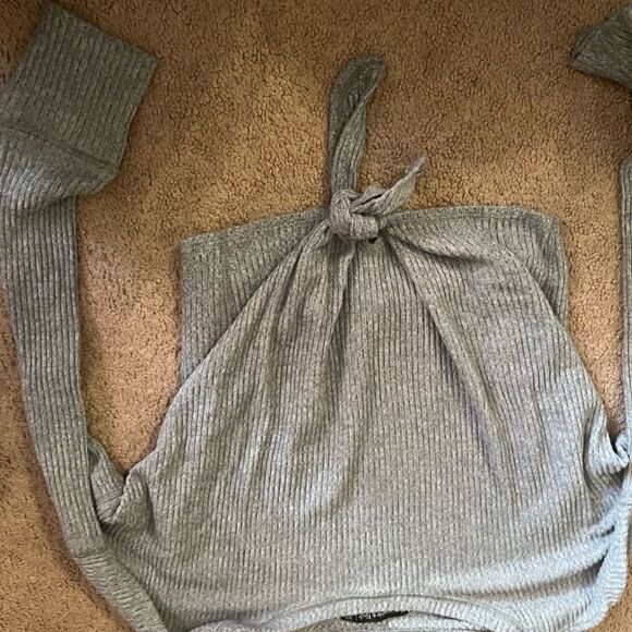 Abercrombie long sleeve top xs - Picture 6 of 8